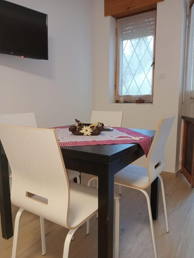 Maison Loren Pila Lägenhet Cerise Exteriör bild